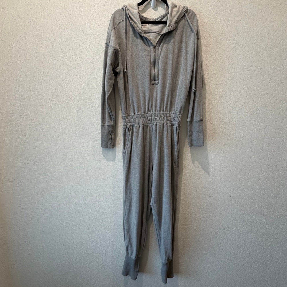 Free People Movement Gray Long Sleeve Hooded Quarter Zip Jumpsuit Small